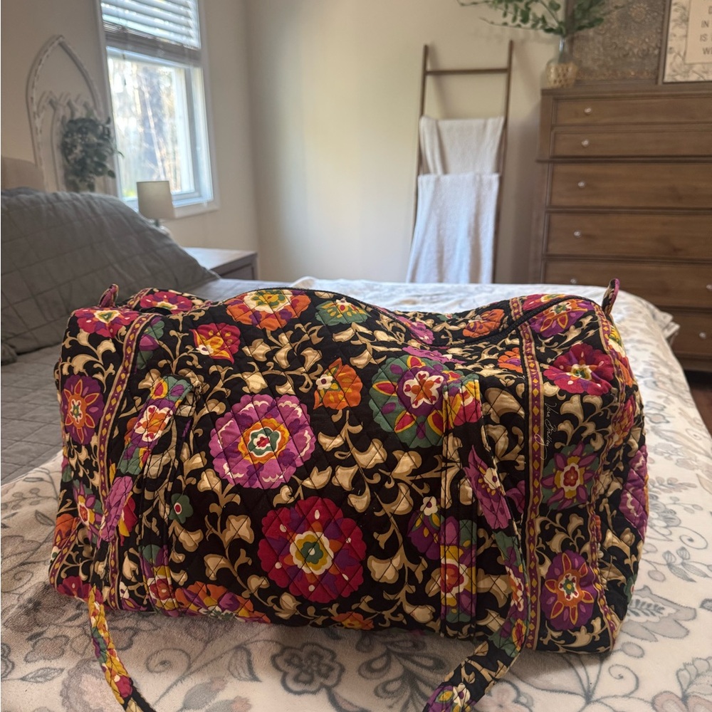 Vera Bradley Multicolor Floral Travel Bag NWOT